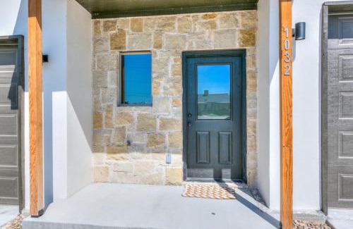 San Angelo House | The Concho 3 BR 2.5 BA