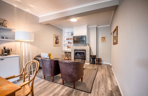 Franschhoek Apartment | The Corner House L'A-nnexe