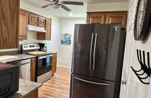 Russellville House | The Corner View: Cute, Clean and Cozy Home!