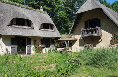 St-Andre-de-l'Eure Cottage | The cottage in the heart of the forest