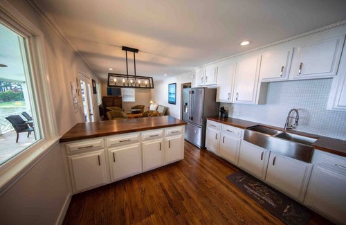Camden House | The Cottage: 2-BR, Sunset Side of Lake Wateree Ramp + Priv Dock!