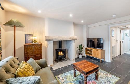 Caerwys House | The Cottage At Number One