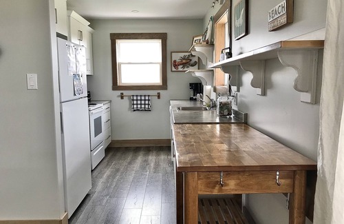 Chelton Cottage | The cottage is perfect for your PEI beach vacation, made for families, sleeps 6.