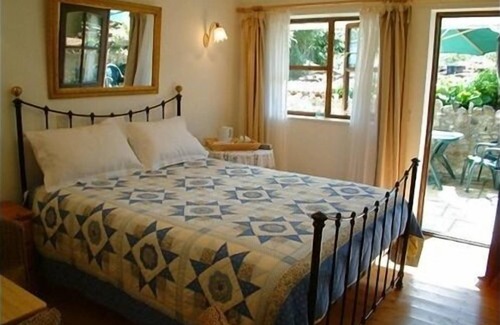 Yarcombe Bed & Breakfast | The Cottage Marsh B&B