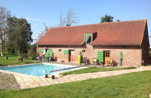 Wormhout House | The cottage of the travelers