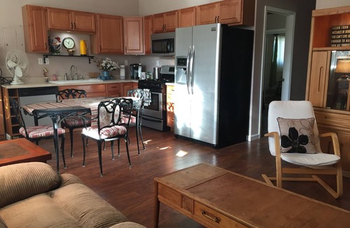 Soldotna Cottage | The Cottage on Southern Bluff