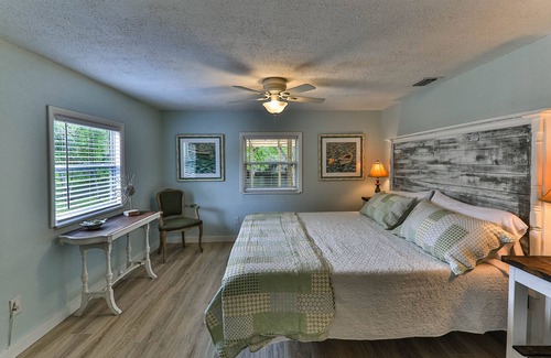 Homosassa Cottage | The Cottage on the Creek 3brm with kayaks