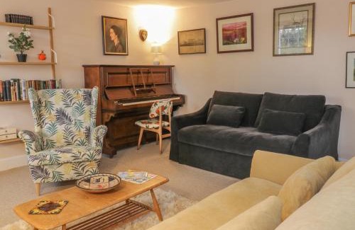 Duns House | The Cottage, Polwarth Crofts