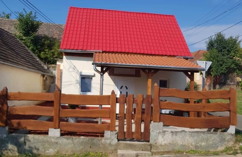 Bar House | The Cottage Small but Fine