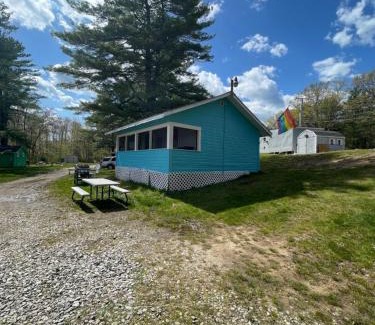 Northwood House | The Cottages at Harvey Lake