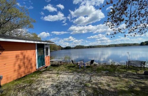 Northwood House | The Cottages at Harvey Lake