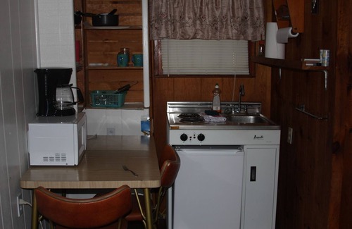 Northwood House | The Cottages at Harvey Lake