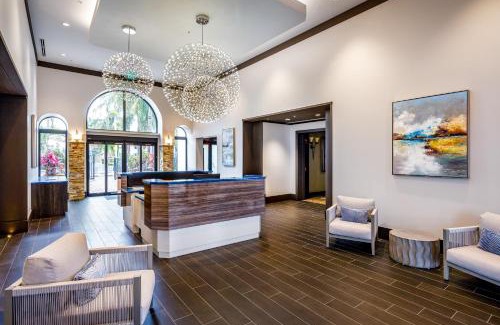 Royal Harbor Apartment | The Cottages at Naples Bay Resort