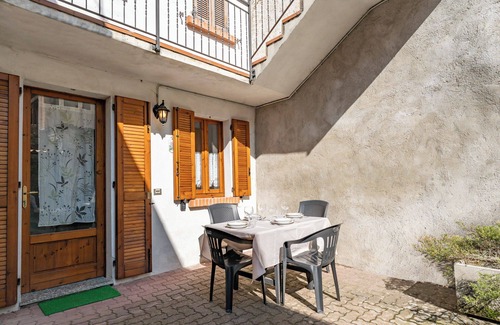 Barzio House | The Court of the moon