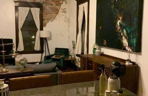 El Paso Apartment | The Courthouse Loft - History with a hot tub!