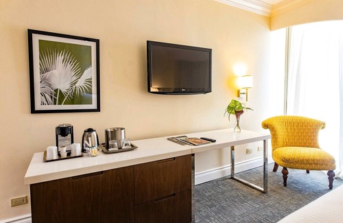 New Kingston Hotel | The Courtleigh Hotel and Suites