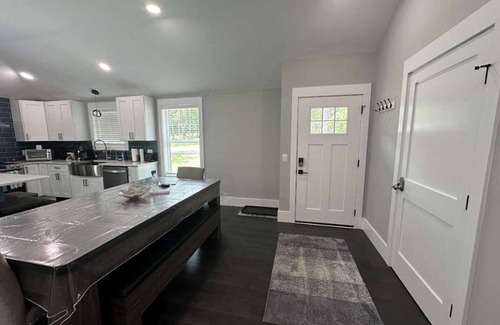 Chapin House | The Cove at Lake Murray