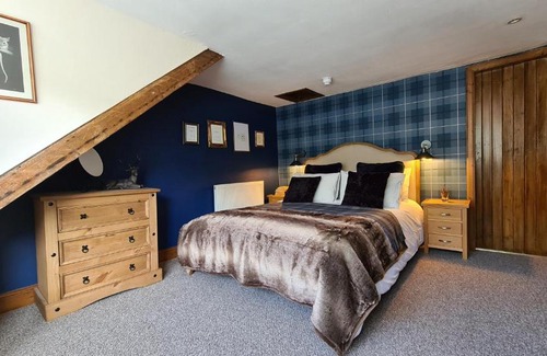 Cowal Peninsula Hotel | The Coylet Inn by Loch Eck