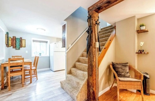 Waterloo Cottage | The Cozy Loft - Gem in the city