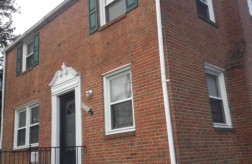Wheaton-Glenmont House | The cozy near DC, is the place for you