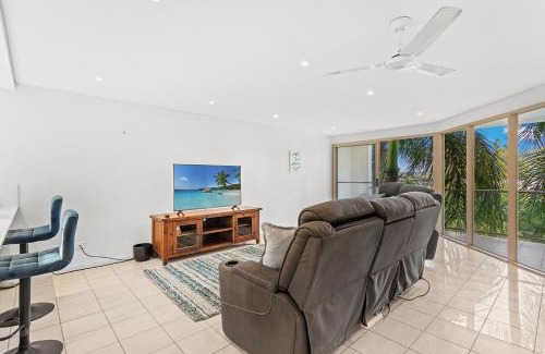 Airlie Beach Apartment | The Crabpot