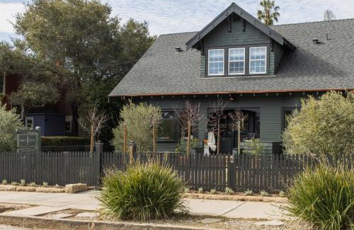 Santa Barbara Bed & Breakfast | The Craft House Inn