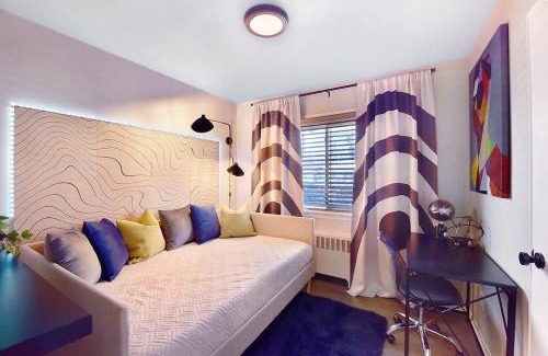 Lakeview House | The Creative Experience 3 bedroom Residential Home