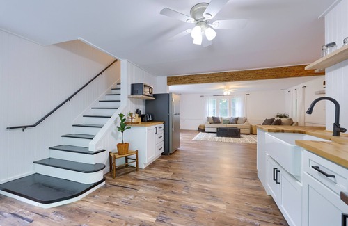 Conestoga House | The Creekside Cabin/rail trail/tubing/3 bed/1 bath