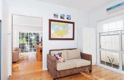 Fingal Bay House | The Croft, 11 Boulder Bay Rd - Cosy Beach House with Aircon & only 270m to the Beach
