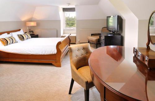 New Forest District Hotel | The Crown Manor House Hotel