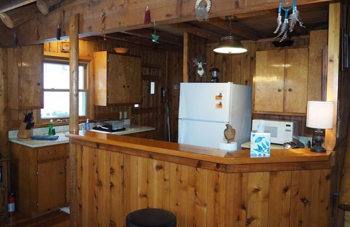 Frankfort Cabin | The Crystalaire Cabin - Charming, Relaxing, and Peaceful in A Very Quiet Area!