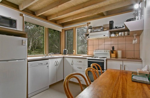 Dinner Plain Ski Chalet | The Cubby - Dinner Plain