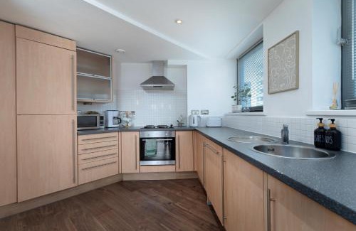 Leeds City Center Apartment | The Curated Corner