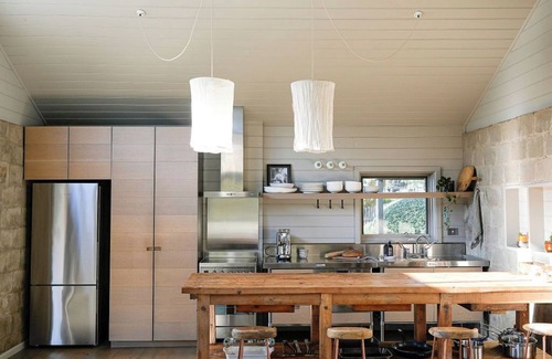 Main Ridge Cottage | The Dairy. 2 bedroom cottage on a farm in Main Ridge