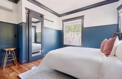 East Village Hotel | The Davis Downtown San Diego