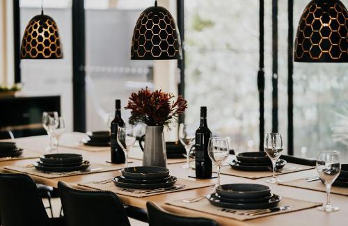 Hepburn House | The Deck - Hepburn Springs Daylesford