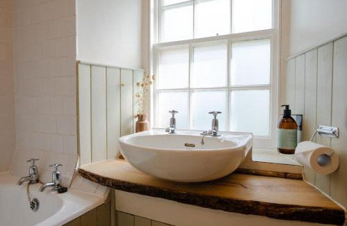 Nethy Bridge Apartment | The Dell of Abernethy - A Woodland hideaway