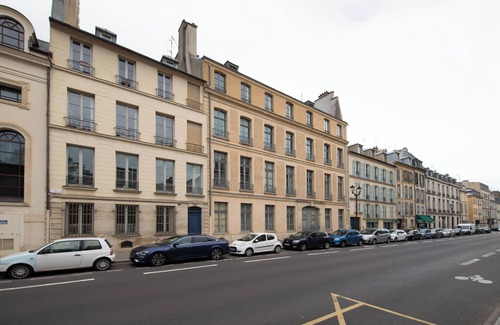 Saint-Louis Apartment | The Demoiselles at Versailles, Residence of the Swiss