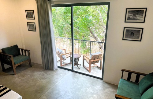Kataragama Bed & Breakfast | The Den at Yala