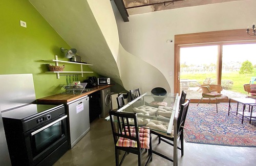 Gertwiller Apartment | The distillery - gîte in a winegrower's house with garden