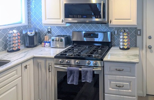West Newport House | The Dock-Remodeled and Updated Beach Classic-Clean, Great Location, Bedrooms A/C
