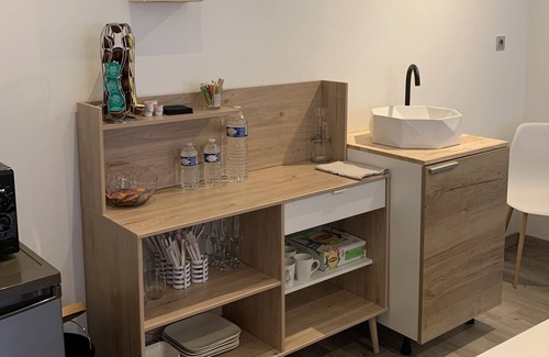 Vermand House | The Domain of the Wolves