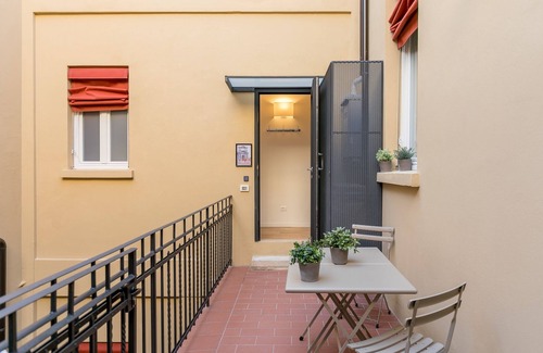 L'antico Ghetto Ebraico Apartment | The Doors, LUXURY FINISH WITH PRIVATE TERRACE