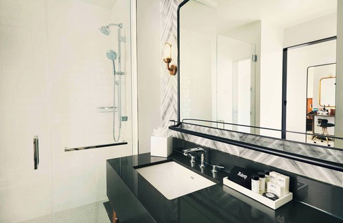 Charlottesville Hotel | The Draftsman, Charlottesville, University, Autograph Collection Hotel