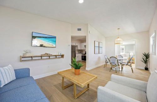 Parsuns To Cocoa Beach Apartment | The Drift