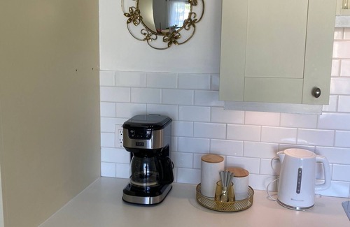 Queens Square Apartment | The Duchess Mary