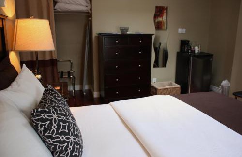 Downtown St. John's Hotel | The Duckworth Inn