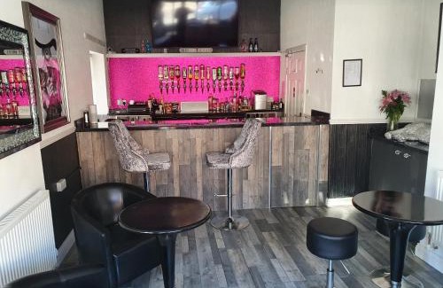 South Shore Hotel | The Dudley Hotel