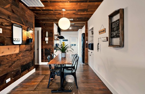 Waco Cottage | The Duet- Just Steps from Baylor University and Minutes from The Magnolia Silos