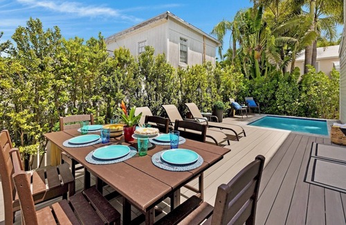 Old Town House | *THE DUKE & THE DUCHESS @ DUVAL* Compound w/Pool & Hot Tub + LAST KEY SERVICE